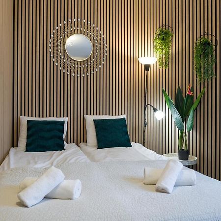 Modern Apartment In Best Location Krasków Eksteriør bilde