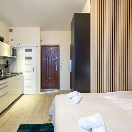 Modern Apartment In Best Location Krasków Eksteriør bilde