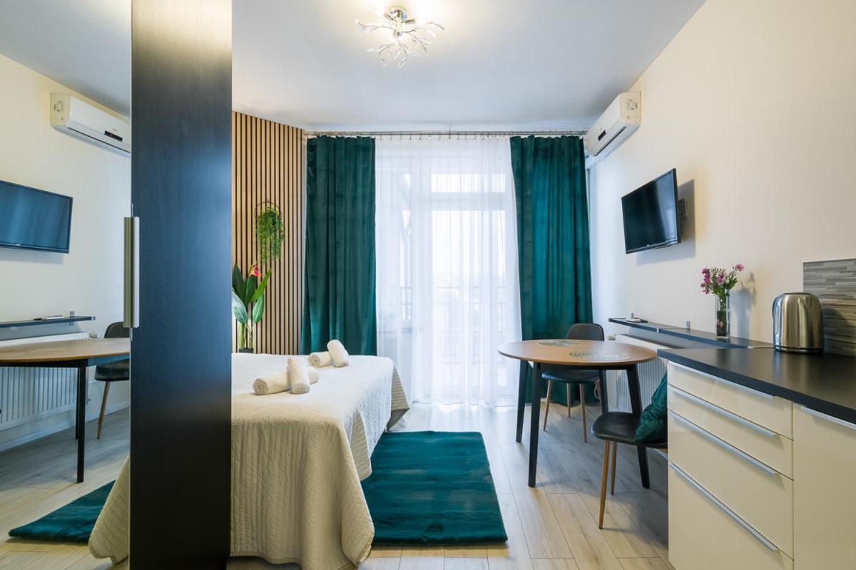 Modern Apartment In Best Location Krasków Eksteriør bilde