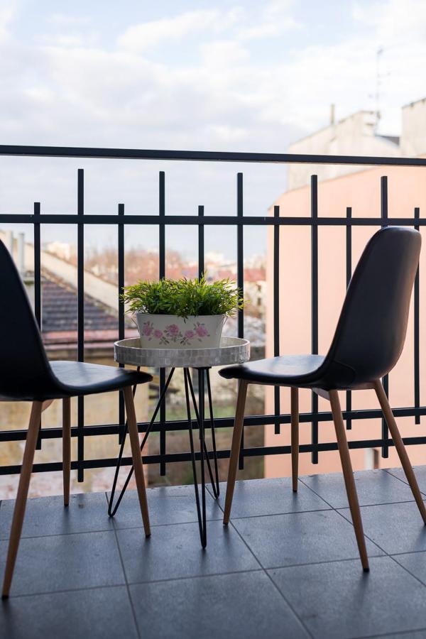 Modern Apartment In Best Location Krasków Eksteriør bilde