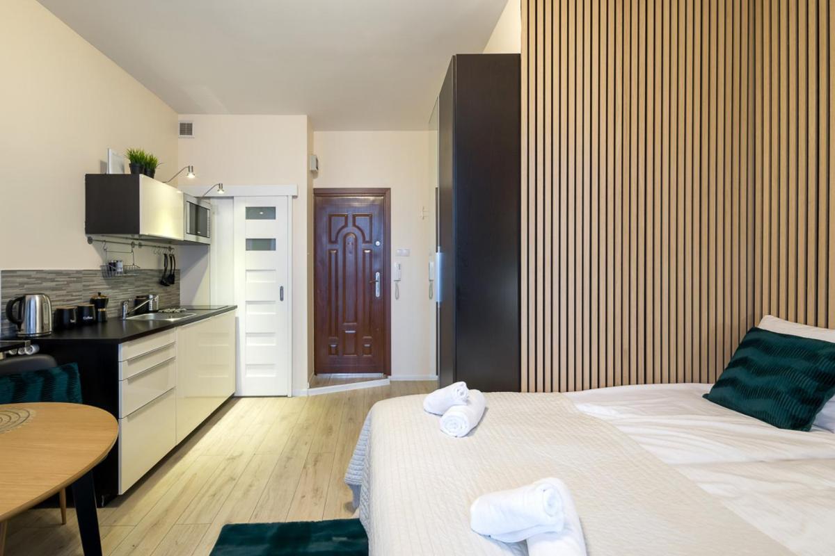 Modern Apartment In Best Location Krasków Eksteriør bilde